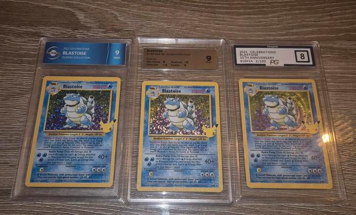 Pokemon blastoise celebrations grading 8 & 9, Hobby en Vrije tijd, Verzamelkaartspellen | Pokémon, Zo goed als nieuw, Ophalen of Verzenden