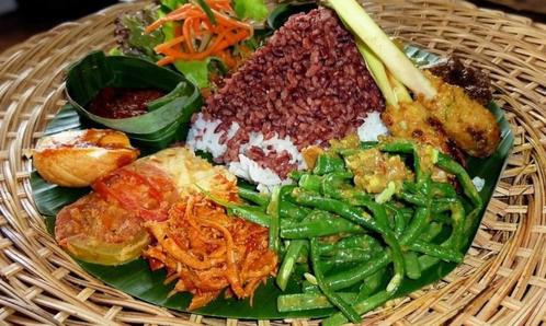 kookboek Indonesië - Indonesische keuken (23 boeken) ***, Boeken, Kookboeken, Zo goed als nieuw, Voorgerechten en Soepen, Hoofdgerechten