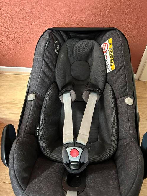 Maxi Cosi Pebble pro plus 2wayfix, Kinderen en Baby's, Autostoeltjes, Zo goed als nieuw, Maxi-Cosi, Isofix, Ophalen of Verzenden