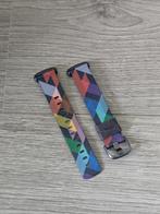 Fitbit Charge 5 & 6 gewoven bandje Small - Prism Pride, Ophalen of Verzenden, Zo goed als nieuw, Android, Fitbit