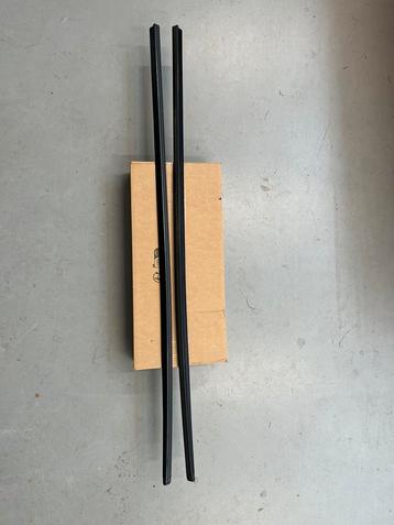 Sierstrip voor spatbord L en R volvo 240 242 244 245 beschikbaar voor biedingen