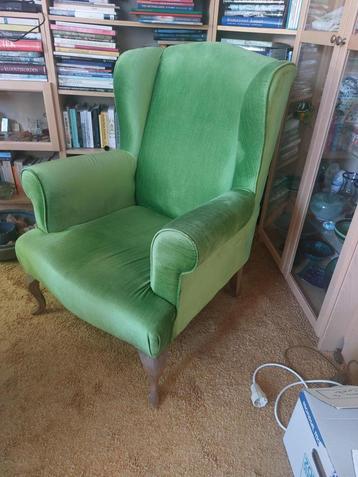 Groen fauteuil oorfauteuil beschikbaar voor biedingen