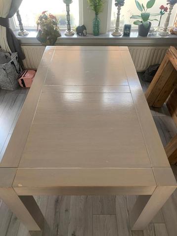 Grote Eettafel - Gratis Afhalen beschikbaar voor biedingen
