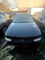 Volkswagen Golf 1.6 2003 Zwart (Koelvloeistof pomp defect), Auto's, Volkswagen, Voorwielaandrijving, 1145 kg, 4 cilinders, Zwart