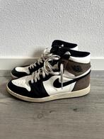 Nike Air Jordan 1 High Dark Mocha, Kleding | Heren, Schoenen, Bruin, Nike, Ophalen of Verzenden, Sneakers of Gympen
