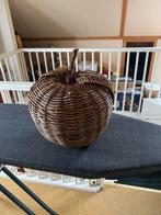 Rieten appel, Ophalen, Zo goed als nieuw