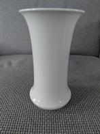 Witte vaas van Royal Porzellan Bavaria, Wit, Aardewerk of Porselein, Ophalen of Verzenden, Zo goed als nieuw