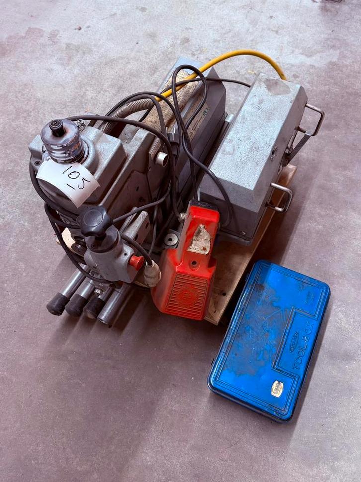 Rex rilmachine en draadsnijmachine ( sprinkler ), Doe-het-zelf en Verbouw, Gereedschap | Overige machines, Gebruikt, Ophalen