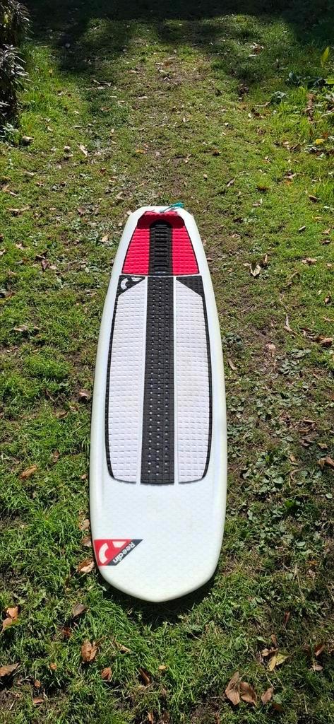 Reedin No Brainer 5'1, Watersport en Boten, Kitesurfen, Zo goed als nieuw, Kiteboard, Directional, Ophalen of Verzenden