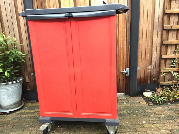 Keter Verrijdbare Gereedschapskast/Opbergkast, Tuin en Terras, Bergingen en Tuinkasten, Ophalen