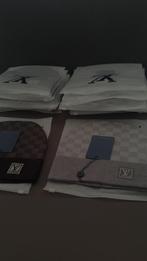 Lv muts, Ophalen of Verzenden, Nieuw, Grijs, Overige modellen
