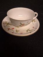 Strawberry field  royal Canterbury, Ophalen of Verzenden, Zo goed als nieuw, Porselein, Kop en/of schotel