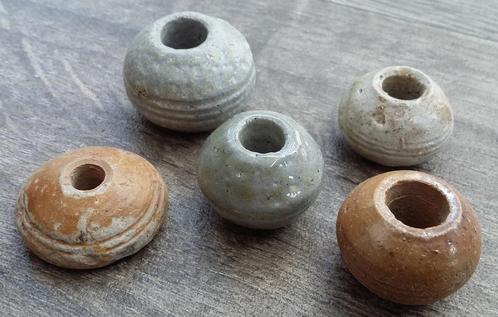 15 - 16 de eeuw Raeren Steengoed Spinstenen Spinsteen, Antiek en Kunst, Antiek | Keramiek en Aardewerk, Ophalen of Verzenden