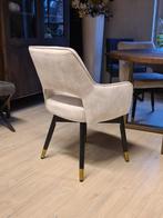 VOORRAAD 4 Draaibare Eetkamerstoel Beige €876 NU €716 (4), Huis en Inrichting, Stoelen, Ophalen of Verzenden, Nieuw, Stof, Eetkamerstoelen Stoelen Adore Velvet Beige