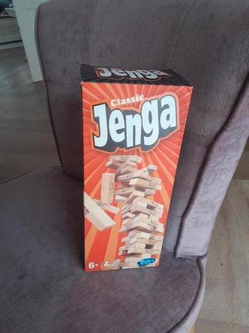 Jenga Spel met houten blokken nooit gebruikt beschikbaar voor biedingen