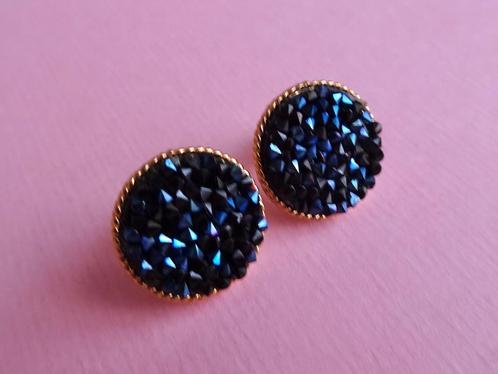 jwg Vintage 90s aurora borealis steentjes oorbellen blauw, Sieraden, Tassen en Uiterlijk, Antieke sieraden, Oorbellen, Overige materialen