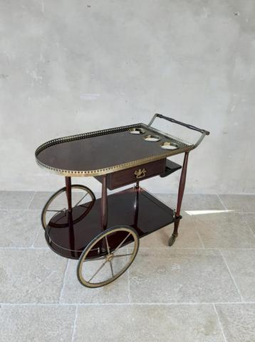 Italiaanse Mahonie en Messing Serveerwagen beschikbaar voor biedingen