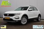 Volkswagen T-Roc 1.5 TSI Style 150PK Automaat Trekhaak Carpl, Stof, 4 cilinders, Wit, Origineel Nederlands