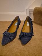 Margit Brandt Pumps - Blauw met Ruffles, Kleding | Dames, Pumps, Blauw, Margit Brandt, Ophalen of Verzenden