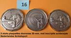 set van 3 stuks mooie schietsport plaquettes,  30 mm., Ophalen of Verzenden, Overige materialen