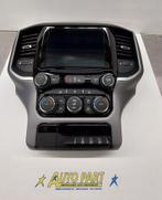 Dodge Ram pickup media display 8.4, Auto-onderdelen, Dashboard en Schakelaars, Gebruikt, PO Box 21-8004 | Auburn Hills, MI 48321-8004