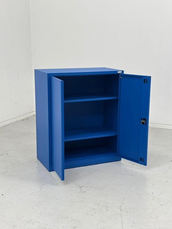 Archiefkast met draaideur 2x beschikbaar | PovagTweedeLeven, Huis en Inrichting, Kasten | Roldeurkasten en Archiefkasten, Nieuw