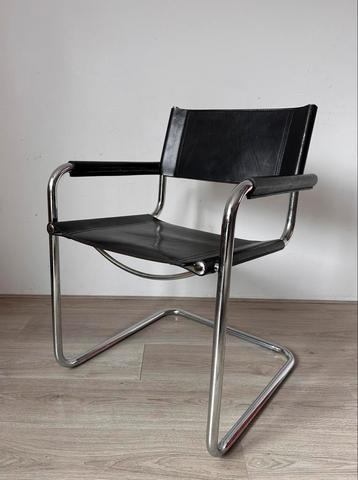 4 Mart Stam Fasem design stoelen beschikbaar voor biedingen