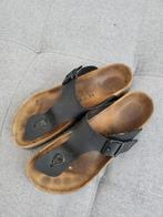 Birkenstock zwarte slippers, Slippers, Zwart, Ophalen of Verzenden, Zo goed als nieuw
