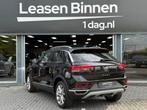 Volkswagen T-Roc 1.5 TSI Life Business Panorama / Memory / T, Zwart, 4 cilinders, 150 pk, Zwart