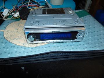 4x auto radio  beschikbaar voor biedingen