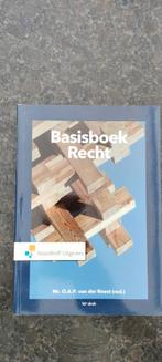 O.A.P. van der Roest - Basisboek Recht, Ophalen of Verzenden, Zo goed als nieuw, O.A.P. van der Roest