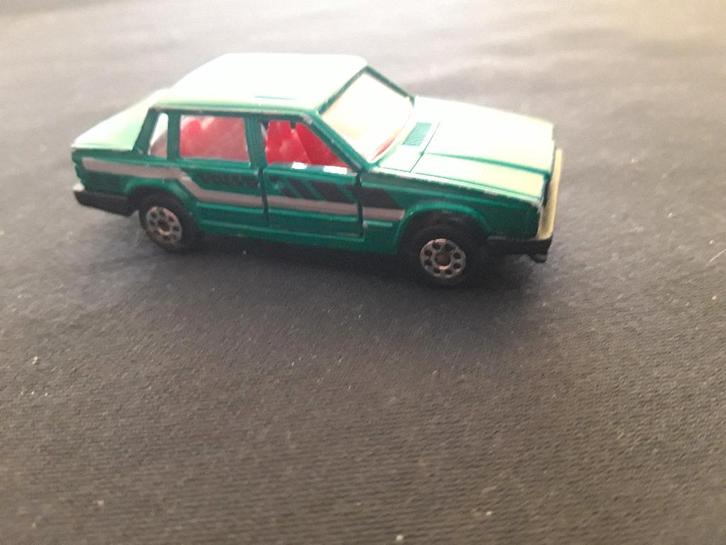 Volvo 760 GLE groen Majorette, Hobby en Vrije tijd, Modelauto's | Overige schalen, Gebruikt, Auto, Ophalen of Verzenden