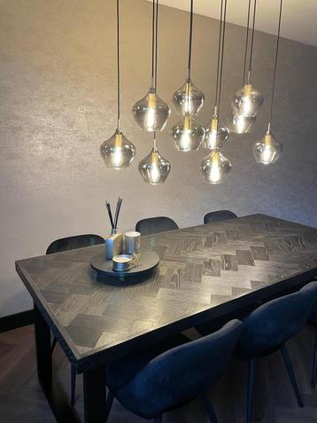 Richmond Eettafel, Salontafel & Zwarte Velvet Stoelen beschikbaar voor biedingen