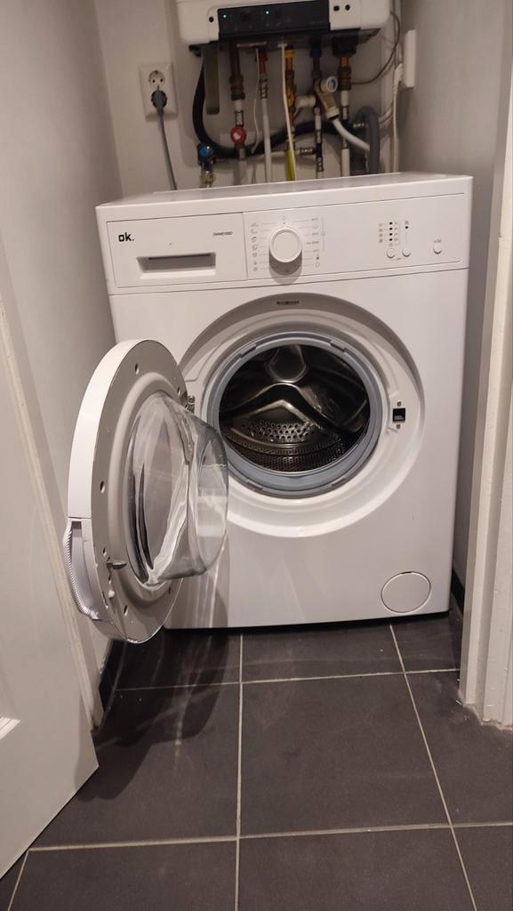 OK Wasmachine - in zeer goede staat, Witgoed en Apparatuur, Wasmachines, Gebruikt, Voorlader, 6 tot 8 kg, 85 tot 90 cm, 1200 tot 1600 toeren