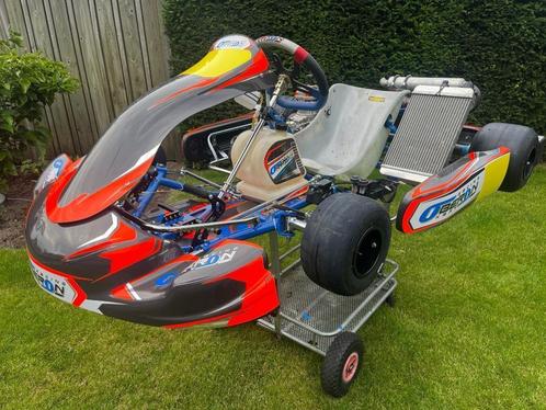 Oberon Ocean met Iame X30 Junior/ Senior motor, Sport en Fitness, Karting, Zo goed als nieuw, Kart, Ophalen