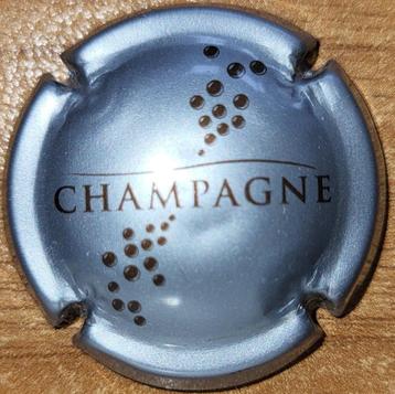Champagnecapsule van VIGNERONS zilverblauw & zwart nr.765 beschikbaar voor biedingen