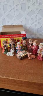 2 SETS ! vintage kind Kerststal kerstfiguren kinderkersttal, Ophalen of Verzenden, Gebruikt