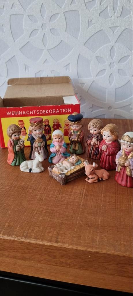 2 SETS ! vintage kind Kerststal kerstfiguren kinderkersttal, Diversen, Kerst, Gebruikt, Ophalen of Verzenden