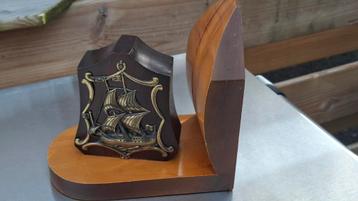Boekensteun Zeilschip Gouden Eeuw beschikbaar voor biedingen