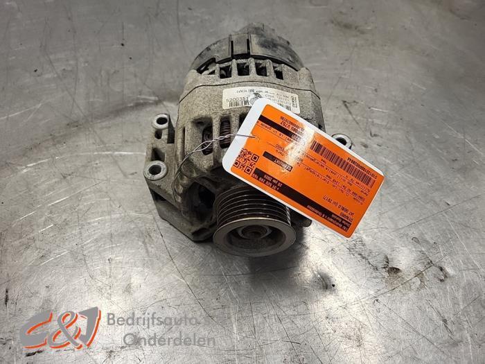Dynamo van een Fiat Doblo, Auto-onderdelen, Motor en Toebehoren, Fiat, Gebruikt, 3 maanden garantie, Ophalen of Verzenden
