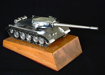 Tank T-54 Trench art CCCP Verchroomd Prachtig ! 1,6 kg beschikbaar voor biedingen