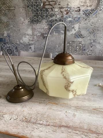 Vintage hanglamp beschikbaar voor biedingen