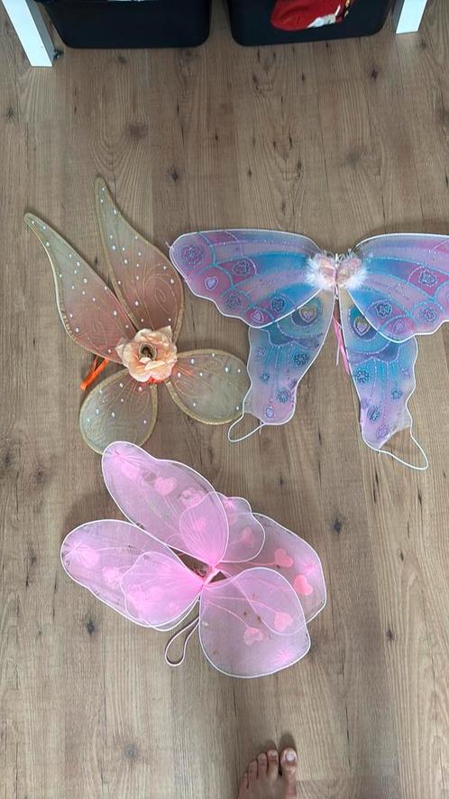 Vlindervleugels Set - Souza!, Kinderen en Baby's, Carnavalskleding en Verkleedspullen, Gebruikt, Meisje, 104 of kleiner, Ophalen of Verzenden