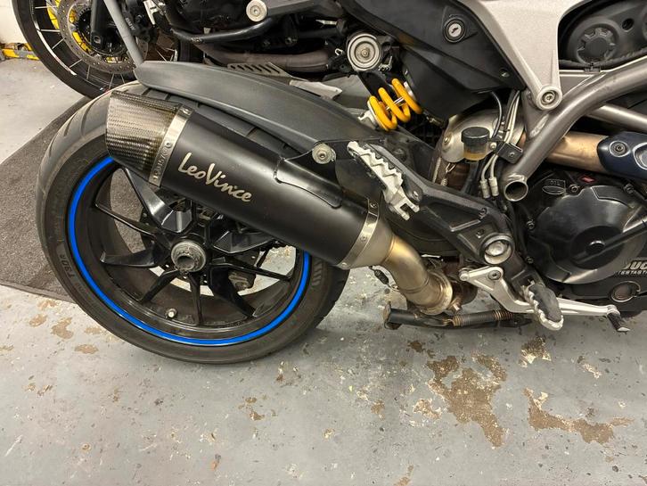 Leovince demper zonder linkpijp., Motoren, Tuning en Styling, Ophalen of Verzenden