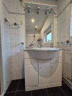 Wastafelkast met spiegel – 1,95 m hoog, 83 cm breed, Ophalen, Gebruikt, 50 tot 100 cm, 25 tot 50 cm