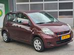 Daihatsu Sirion 2 1.0 12v Premium5D nieuwe apk, Auto's, Bedrijf, Te koop