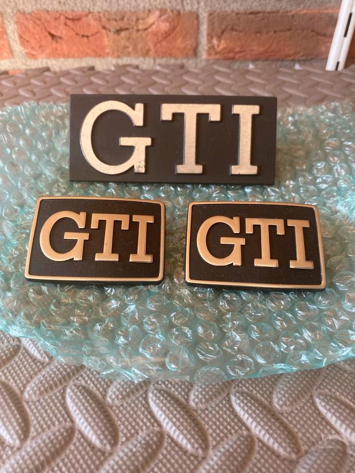 VW Golf 2 GTI Emblemen '84-'87, Auto-onderdelen, Carrosserie en Plaatwerk, Volkswagen, Achter, Gebruikt, Ophalen of Verzenden