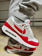 Nike Air Max 1 Red OG Anniversary 44, Ophalen of Verzenden, Zo goed als nieuw, Nike