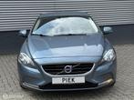 Volvo V40 1.6 D2 Summum EXPORTPRIJS, Auto's, Voorwielaandrijving, Euro 5, Gebruikt, Blauw