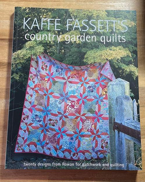 Kaffe Fassett's Country Garden Quilts, Boeken, Hobby en Vrije tijd, Nieuw, Borduren en Naaien, Ophalen of Verzenden